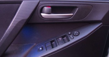 Mazda 3 II Sedan 1.6 MZR 105KM 2010 Mazda 3 1,6Benzyna Udokumentowany Przebieg Serwisowany Biala Perla, zdjęcie 8