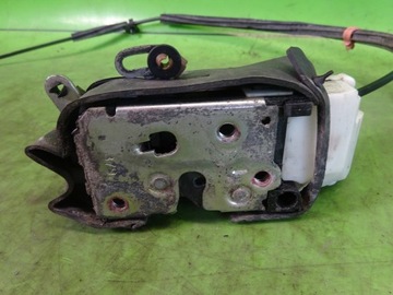 ZÁMEK DVEŘE PRAVÝ PŘEDNÍ LANCIA THESIS