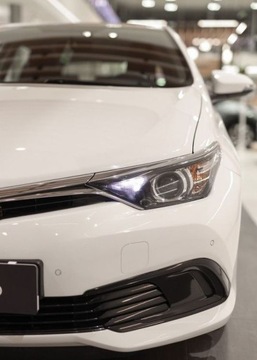 Toyota Auris II 2017 Toyota Auris Hybrid 135 Active 1.8 Hybryda 136KM, zdjęcie 27