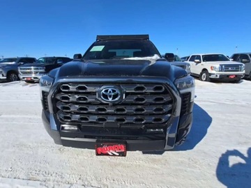 Toyota Tundra II 2024 Toyota Tundra Platinum Hybrid Crewmax Short Bed 2024 3.4 Hybryda 437KM, zdjęcie 6