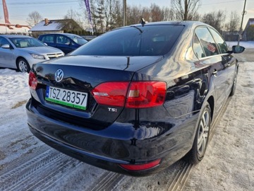 Volkswagen Jetta VI Sedan 1.4 TSI 122KM 2014 Volkswagen Jetta Sliczna czarna 1.4 benzyna salon Polska 1 wlasciciel bezw, zdjęcie 8