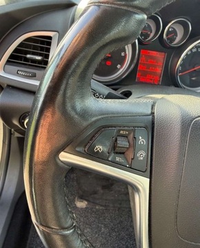 Opel Astra J GTC 1.7 CDTI ECOTEC 130KM 2013 Opel Astra Opel Astra 1.7 CDTI DPF Active 1.7 Diesel 130KM, zdjęcie 10