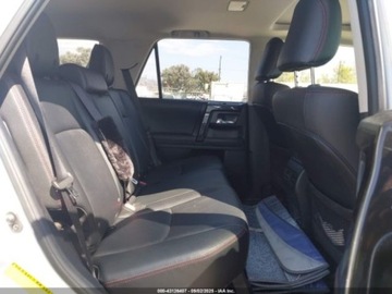 Toyota 2024 Toyota 4-Runner 2024r., 4x4, 4.0L 4.0 Benzyna 270KM, zdjęcie 9