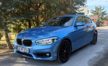 BMW Seria 1 F20-F21 Hatchback 5d Facelifting 2015 120d 190KM 2017 BMW Seria 1 BMW Seria 1 120d xDrive Sport-Aut Sport Line 2.0 Diesel 190KM, zdjęcie 1