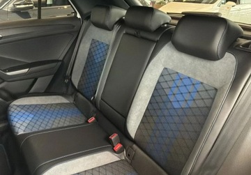 Volkswagen T-Roc I SUV R Facelifting 2.0 TSI 300KM 2025 Volkswagen T-Roc R 2.0 TSI 4Motion 300 KM DSG 2.0 Benzyna 300KM, zdjęcie 6