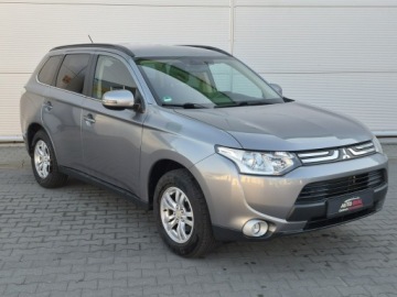 Mitsubishi Outlander III SUV Facelifting 2.0 SOHC MIVEC 150KM 2014 Mitsubishi Outlander 2.0i, 150KM, Tempomat, Hak,, zdjęcie 3
