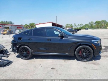 BMW X6 G06 2022 BMW X6 xDrive40i 2022 3.0l 3.0 Benzyna 335KM, zdjęcie 6