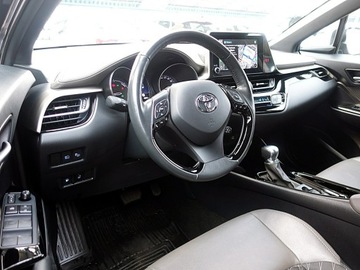 Toyota C-HR I Crossover Facelifting 1.8 Hybrid 122KM 2022 Toyota C-HR EXECUTIVE Kraj Bezwypadk 1wł, zdjęcie 14