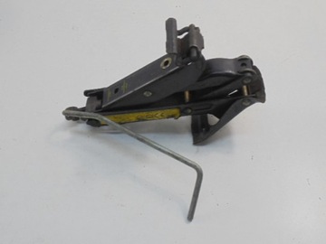 FIAT SIENA ZVEDÁK VOZIDLOVÝ 46524177