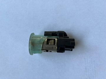 HNÍZDO ZAPALOVAČE VOLVO S40 V40 ZAPALOVAČ 2002-2004