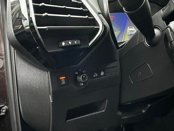  DS Automobiles DS 7 Crossback 1.6THP Automat 2019, zdjęcie 12