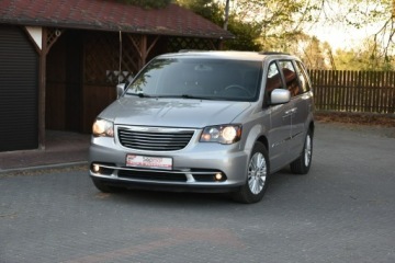 Chrysler Town &amp; Country V 2014 Chrysler Town &amp; Country S 3.6 V6 292KM 2014r., zdjęcie 1