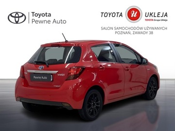 Toyota Yaris III Hatchback 5d Facelifting Hybrid 100KM 2015 Toyota Yaris Hybrid 100 Premium III (2011-2019) To, zdjęcie 1