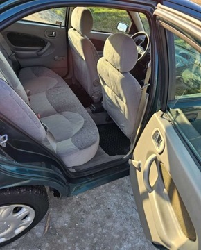 Rover 200 III 1.4 Si 103KM 1998 Rover 200 Rover 200 1.4 Benzyna 103KM, zdjęcie 9