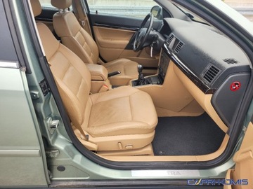 Opel Vectra C Sedan 2.2 i 16V 155KM 2004 Opel Vectra 2.2i Cosmo Plus Bezwypadkowa 2.2 Benzyna 155KM, zdjęcie 10