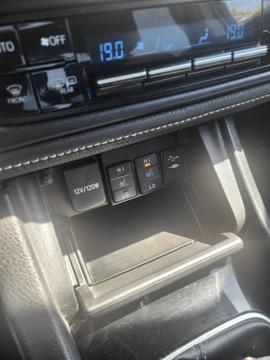 Toyota Corolla XI Sedan 1.6 Valvematic 132KM 2016 Toyota Corolla 1.6 Premium EU6 Seria E16 (2012-201, zdjęcie 13