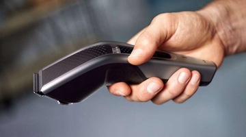 МОЩНАЯ МУЖСКАЯ МАШИНКА ДЛЯ СТРИЖКИ ВОЛОС PHILIPS