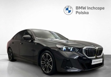 BMW Seria 5 G90-91 Touring 2.0 520d 197KM 2025 BMW Seria 5 520d xDrive, M Pakiet sportowy, Iconic Glow, Faktura, Gwarancja, zdjęcie 35