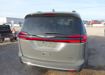 Chrysler Pacifica II 3.6 V6 291KM 2022 Chrysler Pacifica 2022r., Limited, 3.6L, od ubezpieczalni 3.6 Benzyna 291KM, zdjęcie 5