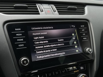 Skoda Octavia III Liftback Facelifting 1.5 TSI ACT 150KM 2019 Skoda Octavia 1.5TSI 150KM Style l Kamera, Salon P, zdjęcie 25
