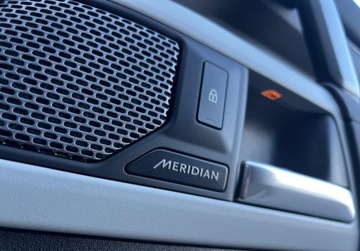 Land Rover Defender IV (L663) 90 2.0 i4P 300KM 2022 Land Rover Defender MY23 2.0 I4 300 PS AWD Auto X-Dynamic SE 110 2.0 300KM, zdjęcie 5