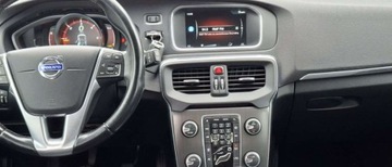 Volvo V40 II Cross Country D2 115KM 2014 Volvo V40 Volvo V40 D2 Momentum 1.6 Diesel 115KM, zdjęcie 13