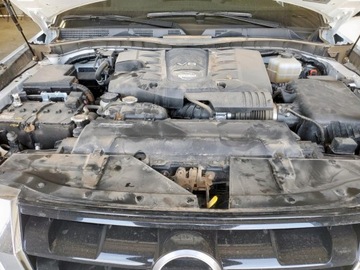 Nissan 2022 Nissan Armada Platinum 2022 5.6 Benzyna 400KM, zdjęcie 6