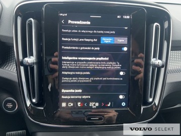 Volvo XC40 2024 Volvo XC 40 VOLVO XC40 B3 Ultra Dark Mild Hybrid B, zdjęcie 18