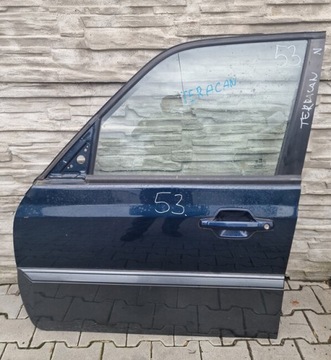 DVEŘE LEVÝ PŘEDNÍ HYUNDAI TERRACAN