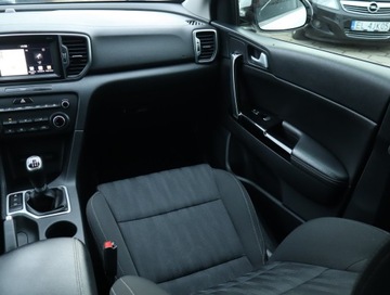 Kia Sportage IV SUV 1.7 CRDi 115KM 2017 Kia Sportage 1.7 CRDi, Navi, Klima, Tempomat, zdjęcie 7