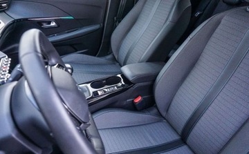 Peugeot 208 II Hatchback 1.2 PureTech 102KM 2023 Peugeot 208 208 Allure 1,2 100 KM 1.2 Benzyna 101KM, zdjęcie 9