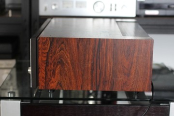 Стереоресивер Luxman R-1050 (1977-80 гг.)