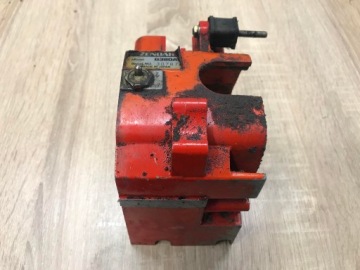 КРЫШКА КОРПУСА ZENOAH G380