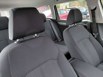 Volkswagen Passat B7 Variant 2.0 TDI CR DPF BlueMotion 140KM 2014 Volkswagen Passat Grzane fotele Klimatronik 2xPDC Alu Tempomat Hak 2.0, zdjęcie 13
