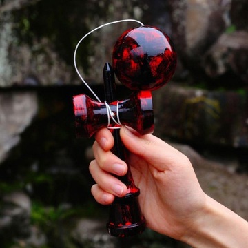 Деревянные разноцветные шарики с поверхностью от Balance Skill Toys.