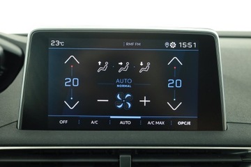 Peugeot 3008 II Crossover 1.2 PureTech 130KM 2019 Peugeot 3008 1.2 PureTech, Salon Polska, zdjęcie 9