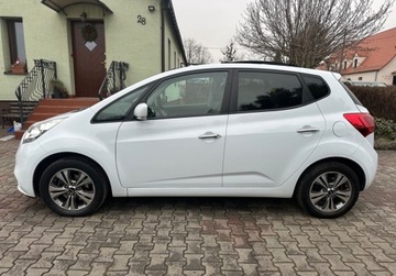 Kia Venga Mikrovan 1.4 DOHC CVVT 90KM 2015 Kia Venga 1.4 90KM Navi Climatronic Kamera KEY Bezwypadkowy Dla wymagajacy, zdjęcie 1