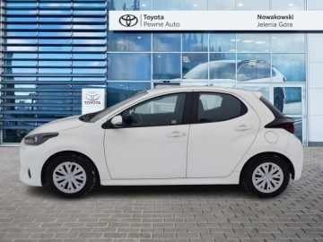 Toyota Yaris IV Hatchback 1.5 Dynamic Force 125KM 2023 Toyota Yaris 1,5-Dual-VVT-iE IV (2020-) 1,5-Dual-V, zdjęcie 2