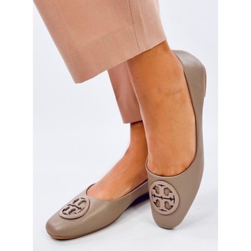 Бежевый Другой материал Экологическая кожа размер 38