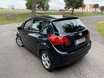 Kia Venga Mikrovan 1.4 CRDi WGT 90KM 2010 Kia Venga Opłacony Podgrzewane fotele, zdjęcie 3