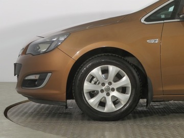 Opel Astra J Hatchback 5d Facelifting 1.6 Twinport ECOTEC 115KM 2015 Opel Astra 1.6 16V, Salon Polska, 1. Właściciel, zdjęcie 14