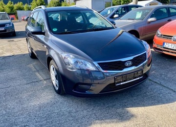 Kia Ceed I SW Facelifting 1.4 DOHC CVVT 90KM 2012 Kia Ceed Zarejstrowany 1.4 Benzyna 90KM, zdjęcie 3