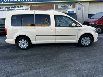Volkswagen Caddy IV Kombi Maxi 2.0 TDI SCR BlueMotion Technology 102KM 2018 Volkswagen Caddy 2.0 TDI Maxi 7-osobowy Model 2019, zdjęcie 24