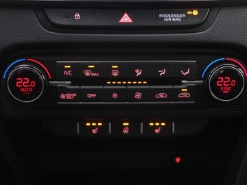 Kia XCeed PHEV 1.6 GDi Plug-in Hybrid 141KM 2022 Kia XCeed Plug-in-Hybrid, Salon Polska, zdjęcie 15