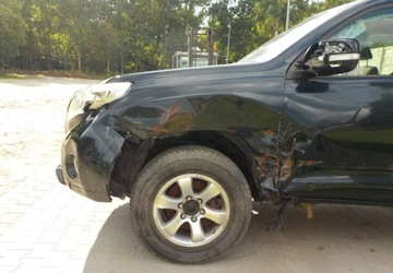 Toyota Land Cruiser VI MPV Faceliting 3.0 D-4D 190KM 2015 Toyota Land Cruiser Automat Diesel Okazja 3.0 Diesel 190KM, zdjęcie 4