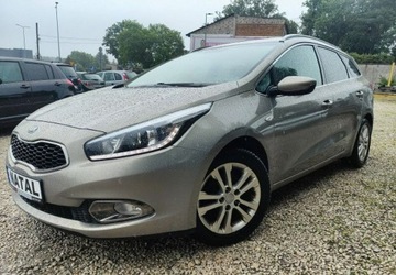 Kia Ceed II 2013 Kia Ceed Kamera Navi 1,6 Super stan 1.6 Benzyna 131KM