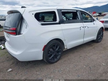 Chrysler Pacifica II 2024 Chrysler Pacifica Touring L 2024 3.6l 3.6 Benzyna 287KM, zdjęcie 5