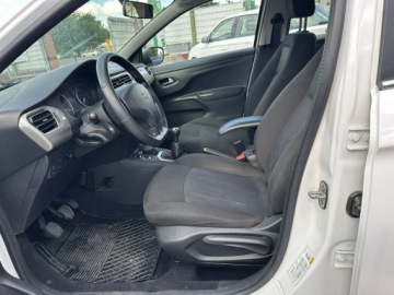Citroen C-Elysee II Sedan Facelifting 1.6 VTi 115KM 2018 Citroen C-Elysée 1.6 115KM+GAZ LPG/Salon PL, zdjęcie 11