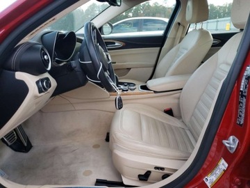 Alfa Romeo Giulia II Sedan Facelifting 2.0 Turbo 280KM 2021 Alfa Romeo Giulia TI 2021 2.0l 2.0 Benzyna 280KM, zdjęcie 7