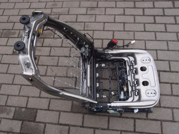 FOTEL PRAWY PRZÓD HYUNDAI KONA EV